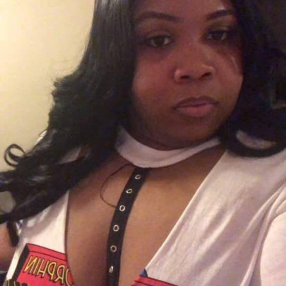 Meet your Posher, Styledby - Picture 1 of 1